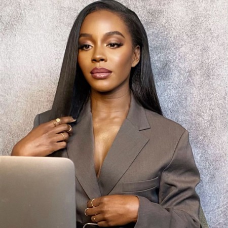 Deborah Olayinka posing for the photo.